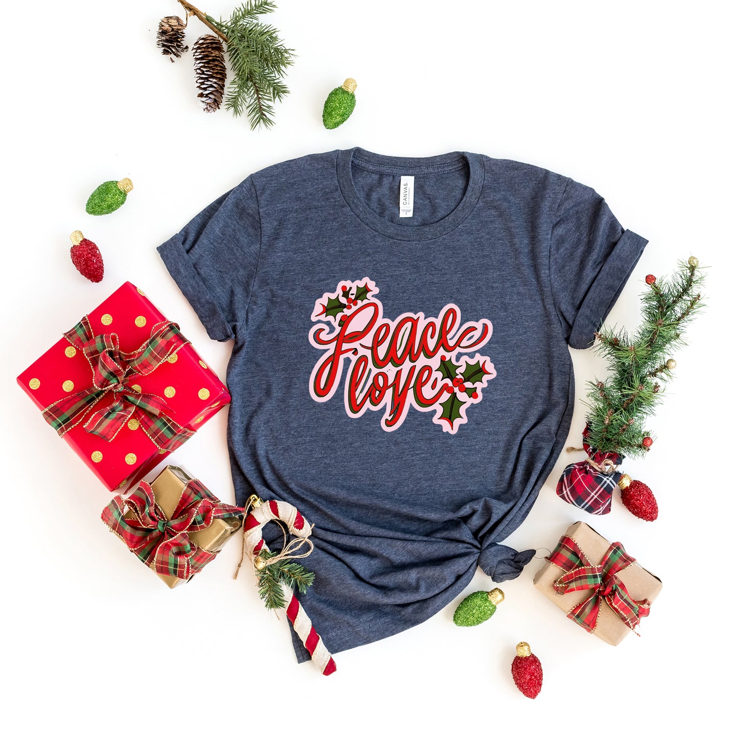 Peace Love Mistletoe | Short Sleeve Crew Neck