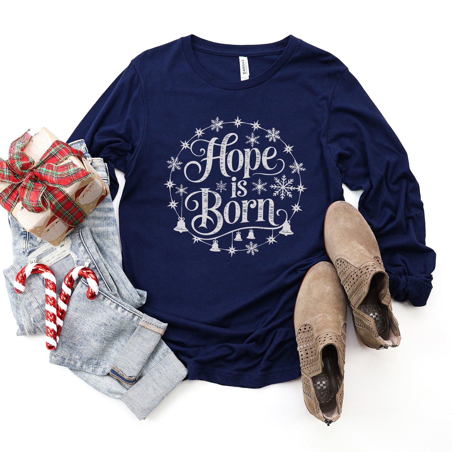 Hope Is Born Snowflake | Long Sleeve Crew Neck