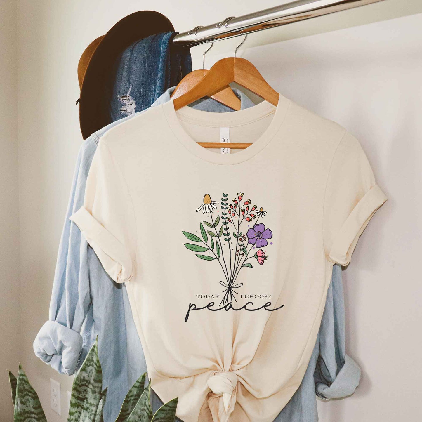 Today I Choose Peace Flowers | Short Sleeve Crew Neck