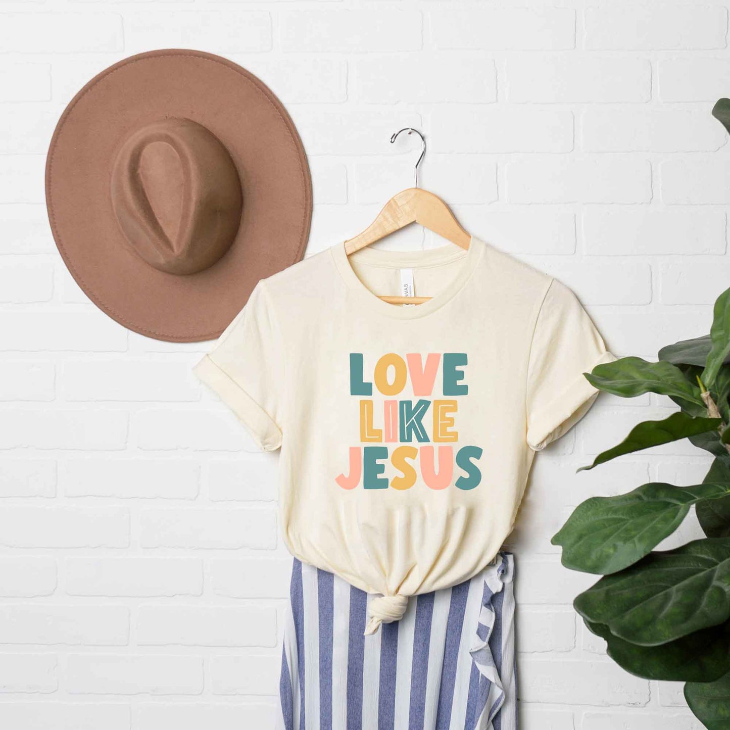 Love Like Jesus Colorful | Short Sleeve Crew Neck