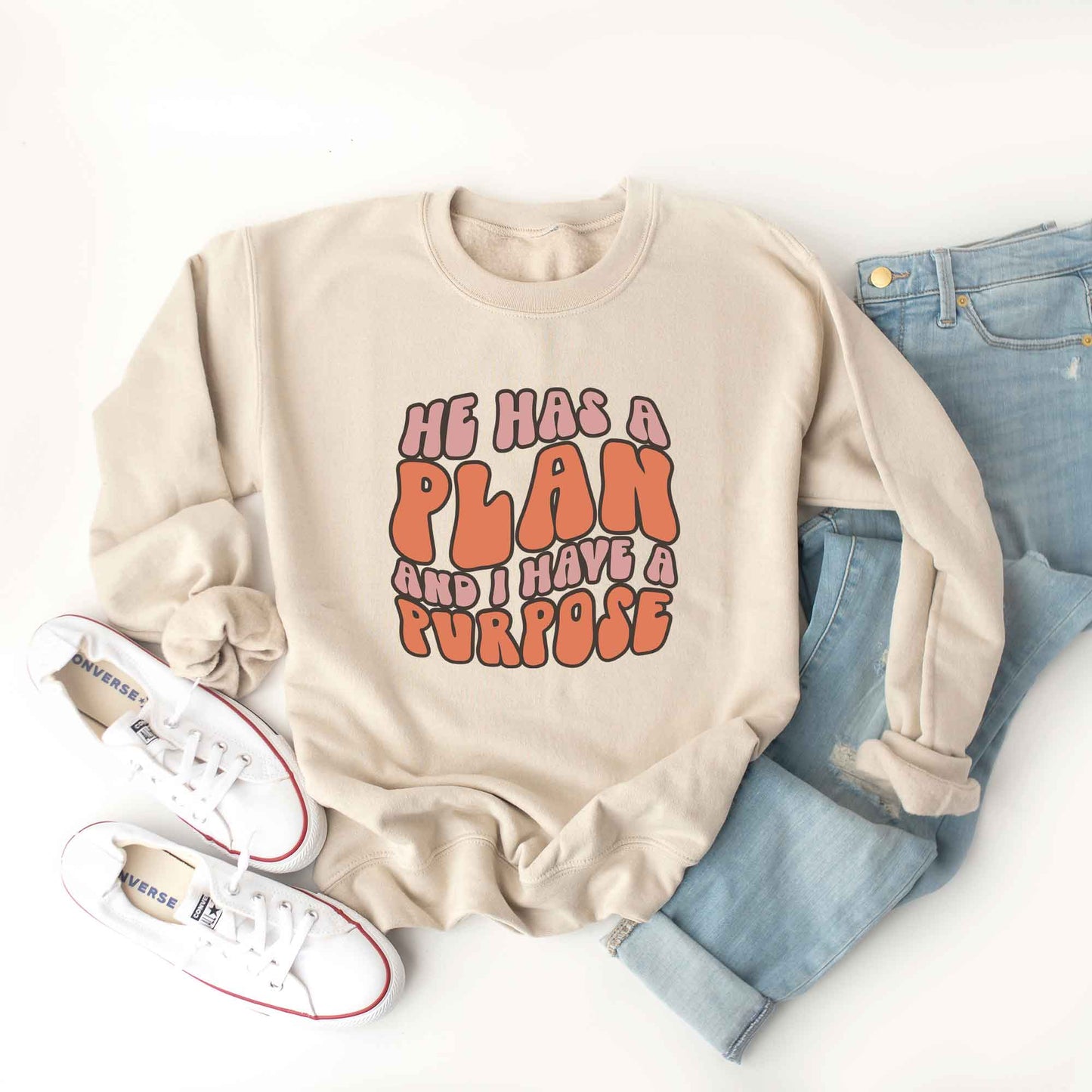 Retro He Has A Plan | Sweatshirt