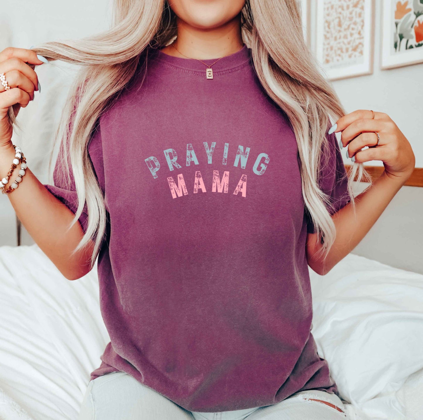 Praying Mama | Garment Dyed Tee