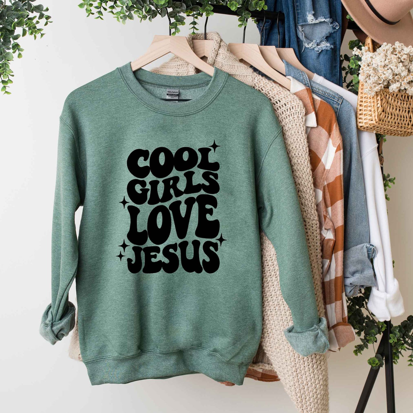 Cool Girls Love Jesus | Sweatshirt