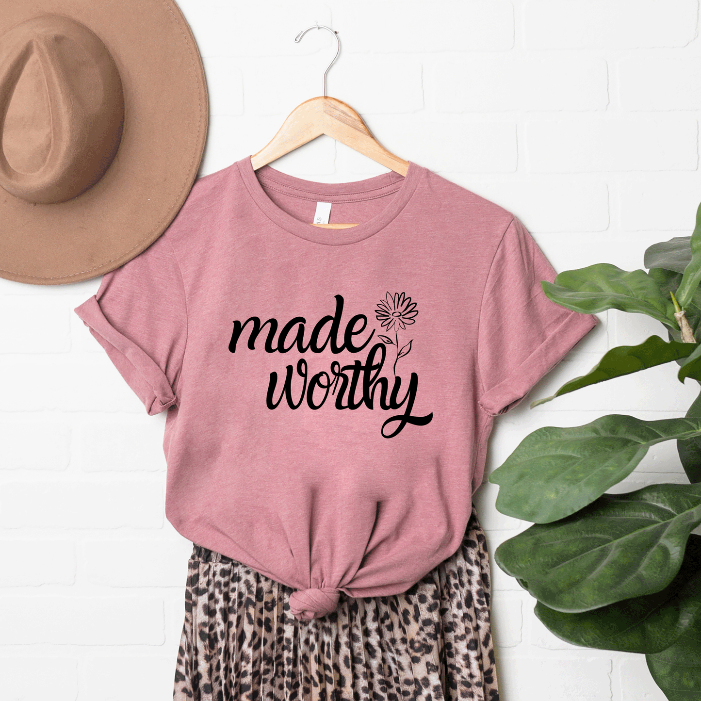 Made Worthy Flower | Short Sleeve Crew Neck