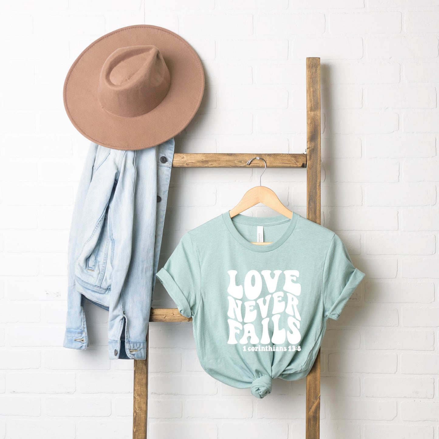 Love Never Fails Wavy | Short Sleeve Crew Neck