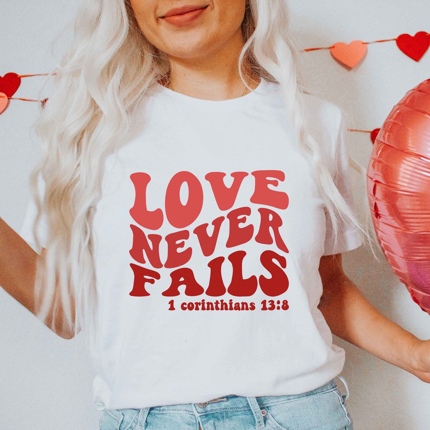 Love Never Fails Wavy | Short Sleeve Crew Neck