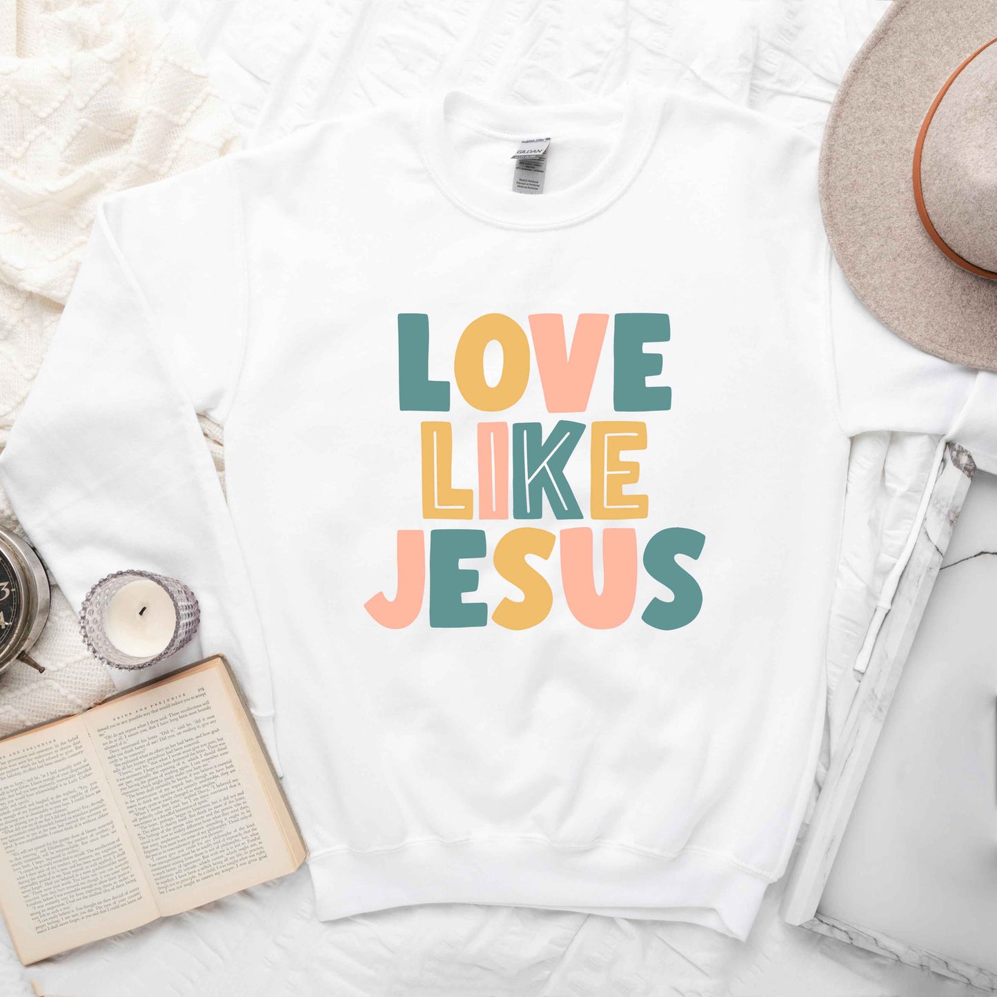 Love Like Jesus Colorful | Sweatshirt