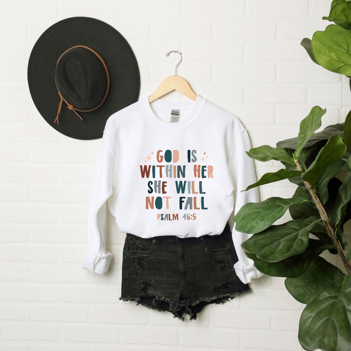 She Will Not Fall | Sweatshirt